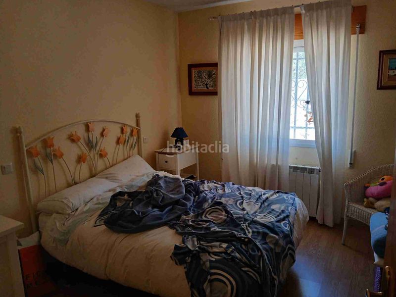 Foto 25a79a5e-8316-4f58-b6be-7e438b1535d2. Xalet amb xemeneia calefacció aparcament piscina a Marugán