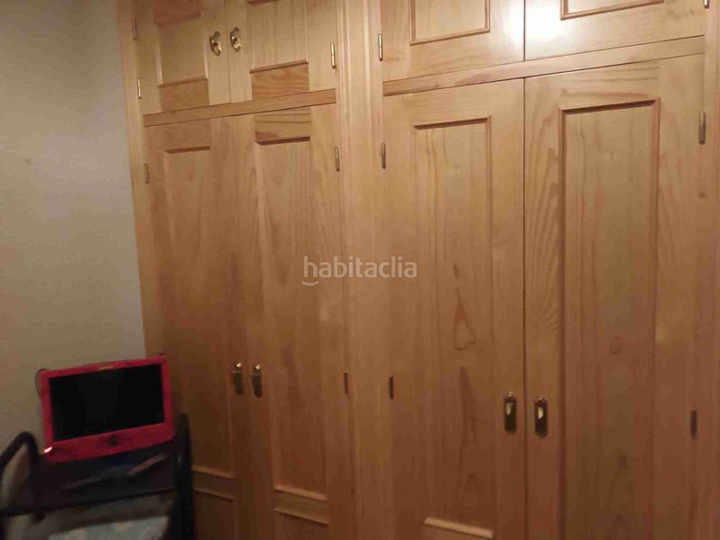 Foto 3746a570-e509-4efd-82e4-ab99e704e03f. Xalet amb xemeneia calefacció aparcament a Marugán