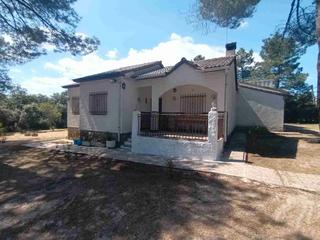 Chalet à Marugán. Estupendo chalet en marugan (segovia)