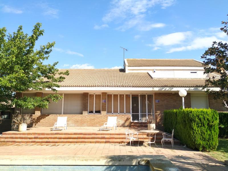 Foto 7772a669-c212-443c-9d37-add9324d02c5. Maison avec piscine dans Venta del Olivar Zaragoza
