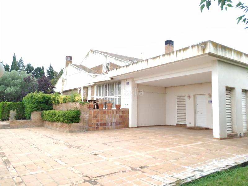 Foto 9a5d2529-430a-44ef-901a-67f3f305f149. Maison avec piscine dans Venta del Olivar Zaragoza