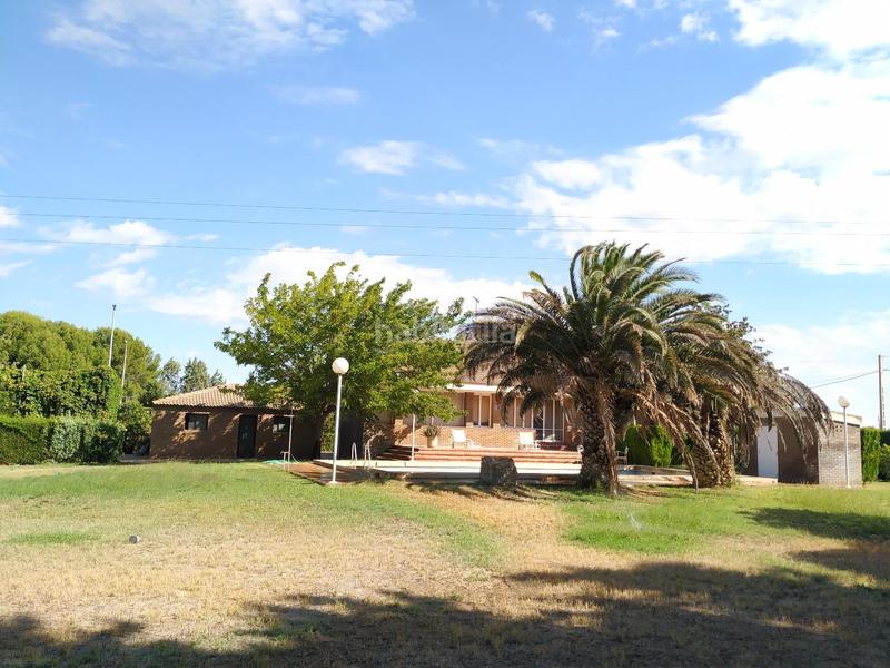 Foto d69b9f18-9df2-4cd2-95d8-89ea865f720b. Maison avec piscine dans Venta del Olivar Zaragoza