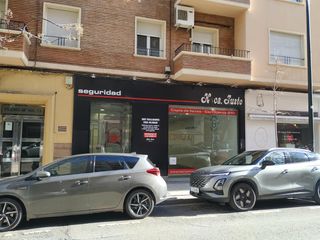Lloguer Local Comercial a Paseo Constitución - Las Damas. .