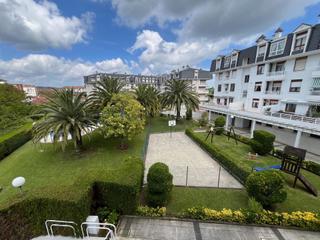 Local commercial en Calle calle de ramn pelayo 39. Local comercial colindres de 128,80 m2