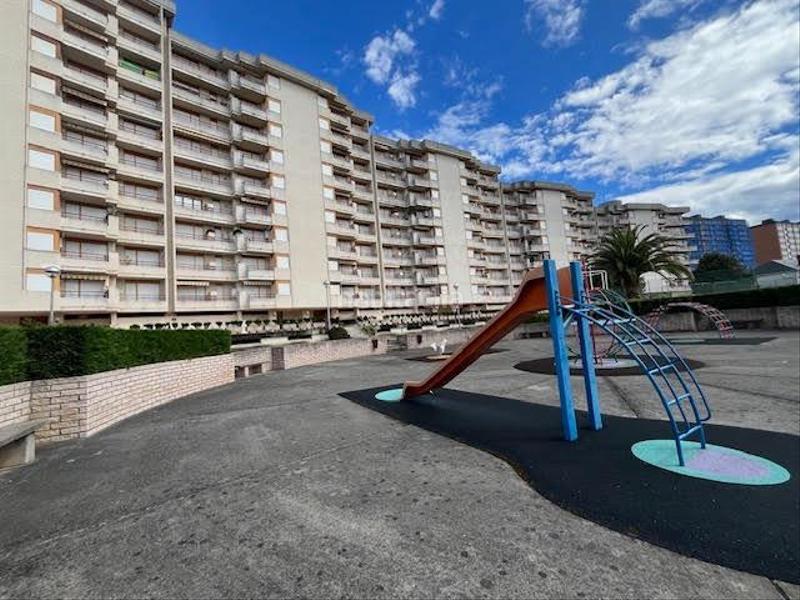 Foto 9e66e2e0-08cd-4873-b51f-ea9ed5ebd4b1. Piso en avenida de la libertad 67b piso en zona ever con vistas al mar en Laredo