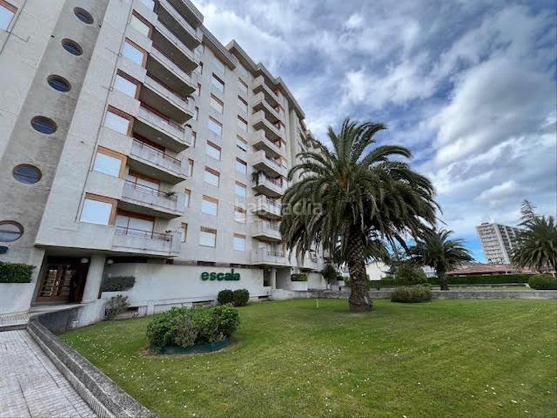 Foto c13949ac-7b24-4def-aaca-009c1dcdabbe. Piso en avenida de la libertad 67b piso en zona ever con vistas al mar en Laredo