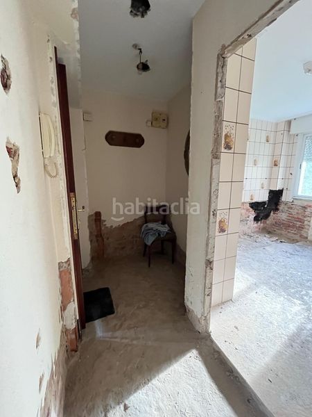 Foto 608dd387-ef8e-4cd0-a79a-ed67ec64370f. Planta baixa a Colindres