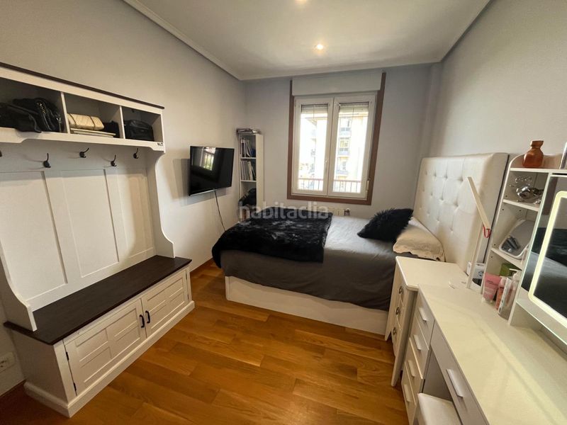 Foto 35232ef5-a5b1-498d-8589-30c0fafc23aa. Flat with heating parking in Colindres