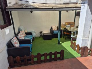 Semi detached house in Muriedas. Casa en muriedas con terraza
