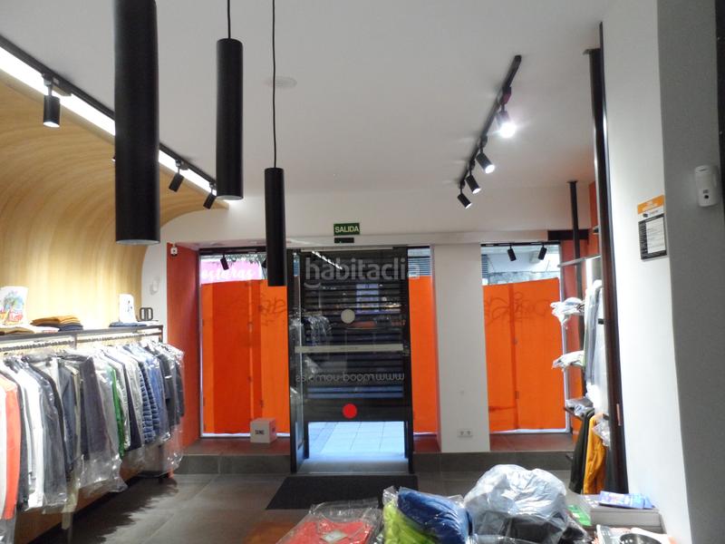 Foto b6a27ec8-4c0f-41bf-9fbb-1179d87c2df9. Local commercial dans Centro - Ayuntamiento Santander