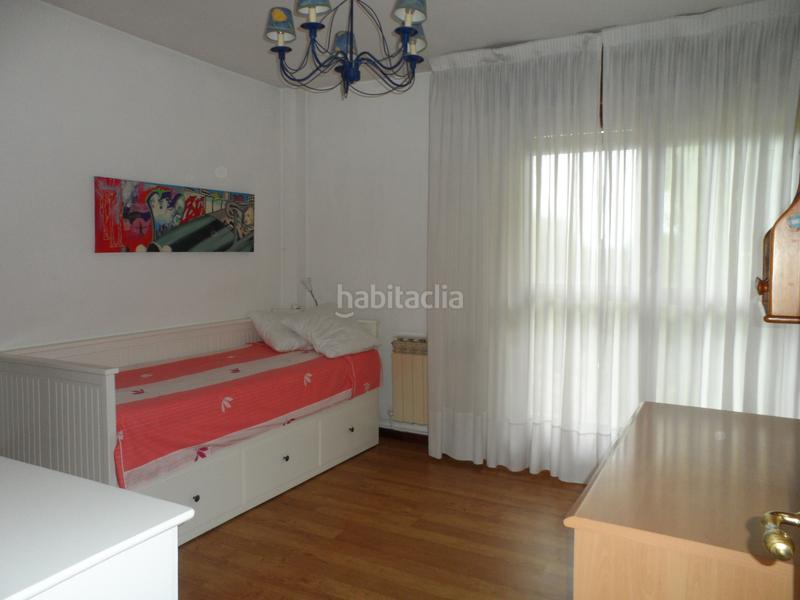 Foto c1ac8ba4-74d6-49cd-b4d4-7446ead679a9. Casa amb calefacció aparcament a Peñacastillo - Nueva Montaña Santander