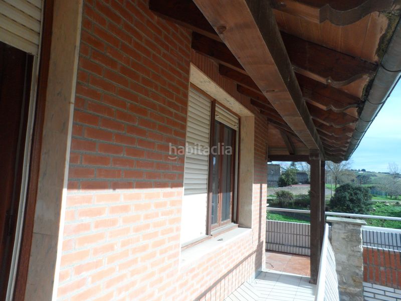 Foto 26f20a99-d5f1-4256-aecc-01dbb1e01d4c. Casa amb aparcament a Polanco