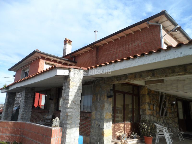 Foto 3d2ae55a-b73e-483b-a99b-5979b116a42d. Casa amb aparcament a Polanco
