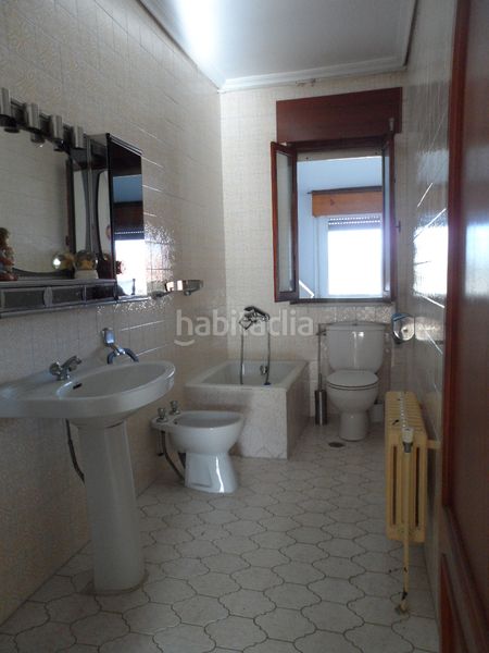 Foto 96e743d2-3fd5-4825-a5bf-31717c03e64e. Casa amb aparcament a Polanco