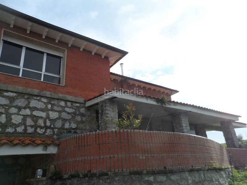 Foto d297d4f5-4af6-4e42-898e-58811e6d6839. Casa amb aparcament a Polanco
