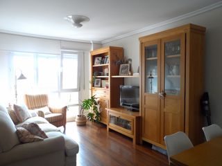 Flat in Numancia - San Fernando. Piso santander numancia con garaje