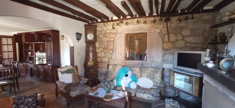 Foto 9af274d0-bafe-4b08-b250-ef1f794a5cd0. Edificio in Puente Viesgo