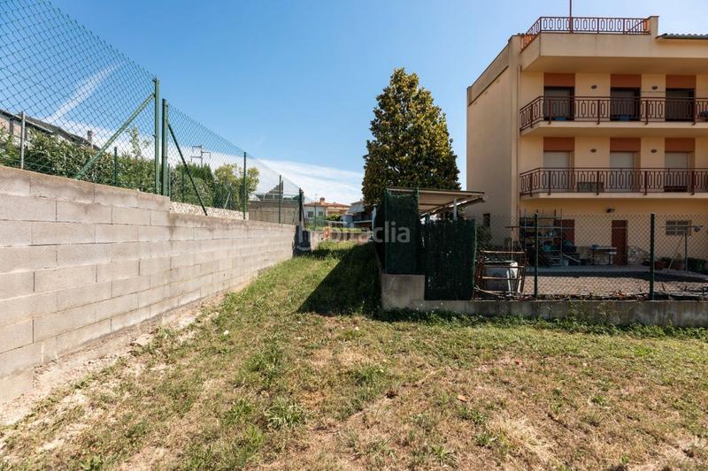 Foto b8cc8f32-6506-4ce0-992d-caa63c237f7b. Terreno residencial parcel·les a 10´ de girona en Sant Julià de Ramis