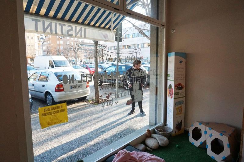 Foto a05ca073-1b75-4b67-9cac-5dcff1696018. Local comercial en carrer de pau casals 6 en funcionament en Girona