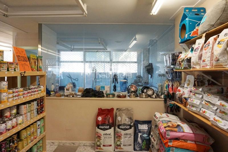 Foto b03664cd-fc05-4ece-9f44-2bff07566024. Local comercial en carrer de pau casals 6 en funcionament en Girona