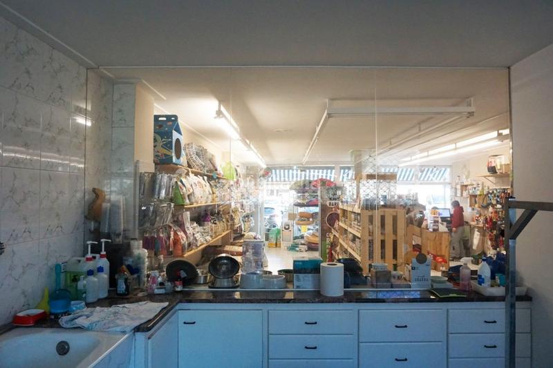 Foto b6d64a31-076b-4c53-9091-b39021c12a70. Local comercial en carrer de pau casals 6 en funcionament en Girona