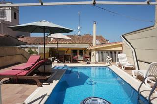 Casa aparellada  Carrer sant feliu. La teva casa ideal
