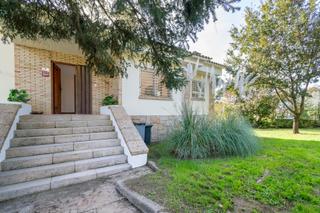 Xalet a Avinguda de can bells 32. La teva casa ideal
