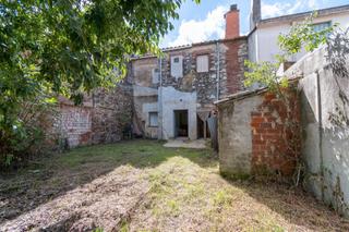 Maison jumelée  Carretera provincial 204. Casa per reformar