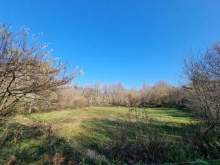 Terreny residencial a Nozaleda. Finca rúst. en venta en roiz.