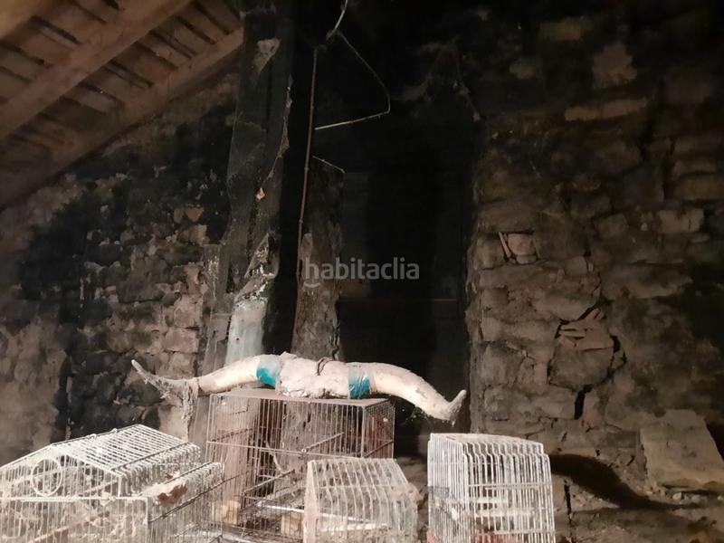 Foto 4597c60b-1c85-44b4-9ef5-128257781212. Casa adossada a bárcena mayor 48 a Tojos (Los)