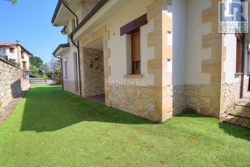 Foto 6121b196-6f28-443f-b7a8-ce66e37c7bf3. Chalet en las viñas 3 chalet en venta en el tejo, 4 dormitorios. en Valdáliga