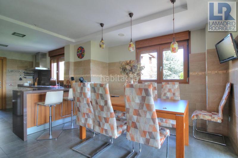 Foto 87de4c0d-c262-4fa6-9d6b-62a271e94a0b. Chalet en las viñas 3 chalet en venta en el tejo, 4 dormitorios. en Valdáliga