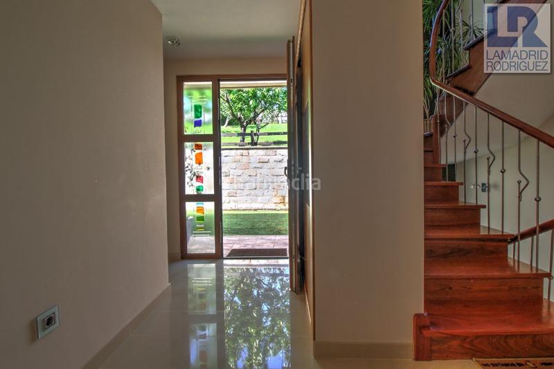 Foto c40a8fe2-fc9f-4c98-8a24-39172491806e. Chalet en las viñas 3 chalet en venta en el tejo, 4 dormitorios. en Valdáliga