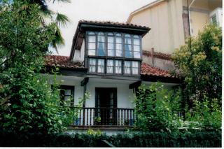 Maison jumelée à Tresano 3. Casa adosada en venta en cabezon de la sal, 6 dormitorios.
