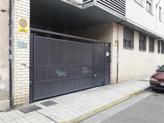 Parking coche en N/a