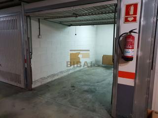 Aparcament cotxe a Arrasate o Mondragón. Garaje en venta en cerrajera