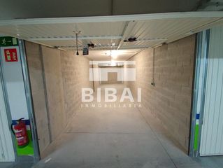 Aparcament cotxe a Araba hiribidea 9. Garajes con posibilidad de electrificar individualmente carga co