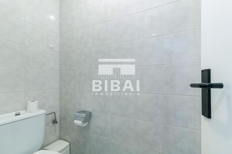 Foto 3575f39b-18d6-410d-b65c-100eb8e1e2fb. Geschäftsraum in Arrasate o Mondragón