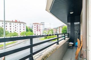 Pis en Arrasate o Mondragn. Vivienda de 3 dormitorios con calidades supremas, orientacin su