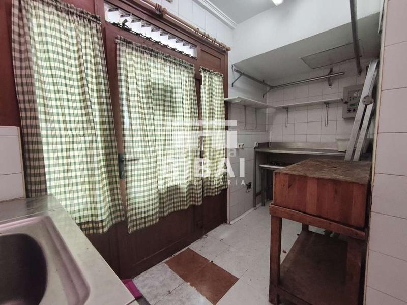 Foto 00eeb3c8-a192-4e5e-a4f2-2fcd40ad6e48. Geschäftsraum in Arrasate o Mondragón