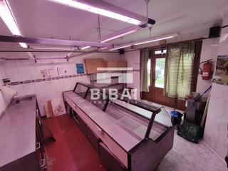 Local Comercial  Joan bengoa kalea. Antigua carnicería totalmente equipada