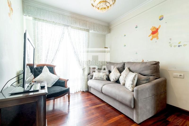 Foto ef6f7fbb-2740-41b7-94b6-ea0c2f3c3942. Pis amb calefacció aparcament a Arrasate o Mondragón