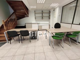 Rent Business premise  Biteri hiribidea. Oficina en zona céntrica pero discreta 2 plantas, totalmente equ