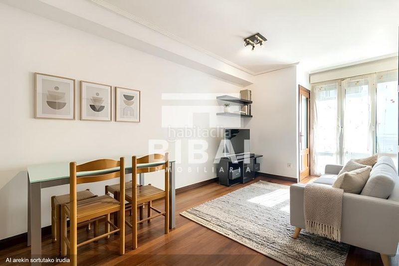 Foto 219a13d5-1c32-49de-b393-ac7a321af785. Appartamento con parcheggio in Eskoriatza