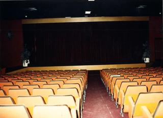Lloguer Local Comercial a Avenida de españa 135. Antiguo cine internacional de playa del inglés disponible.