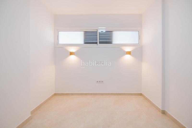 Foto 5156bca4-61bd-4bc1-b787-57aca6acd22e. Apartament amb piscina a Playa del Inglés San Bartolomé de Tirajana