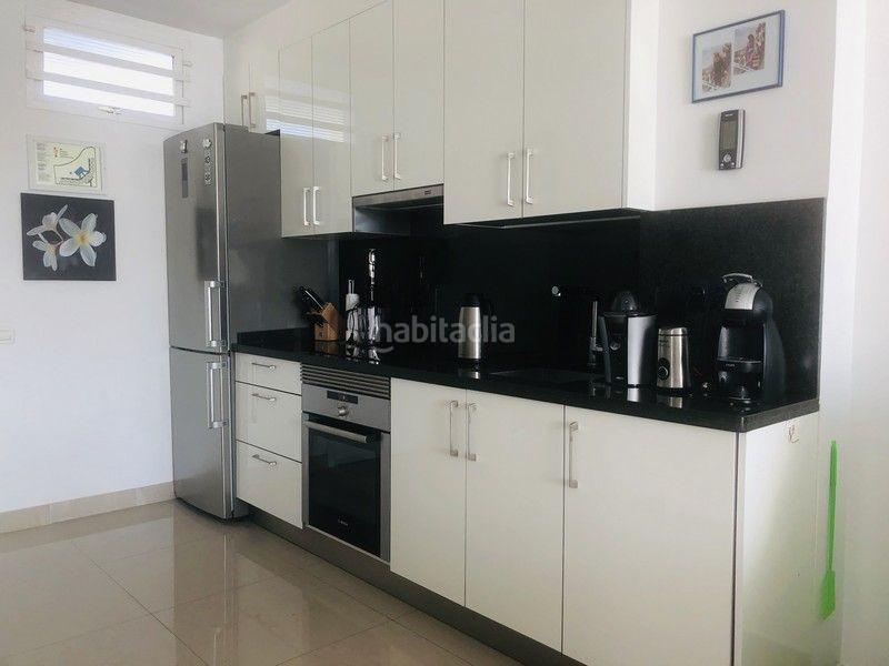 Foto 470b99c7-ed07-45df-8823-da79fffa5f22. Apartament amb piscina a Playa del Inglés San Bartolomé de Tirajana