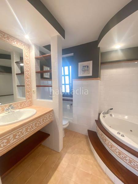 Foto b88ccbea-e786-42b8-9f5a-28074d507cc3. Alquiler piso Antiguo, paseo de arriola vivienda de lujo en Donostia - San Sebastián