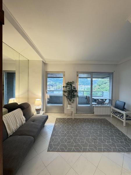 Foto 049737a6-1ccf-418d-859a-6b4a17b4ce39. Rent flat with heating pool in Ibaeta Donostia - San Sebastián