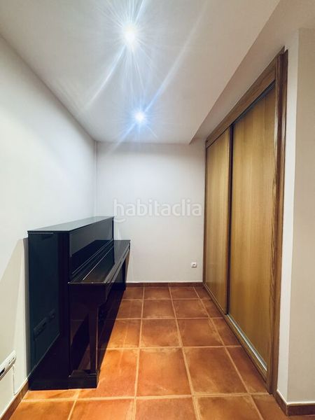 Foto 5c932f70-3bca-42af-8d6f-ea9b1c786803. Dúplex amb calefacció aparcament a Ibaeta Donostia - San Sebastián